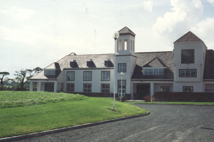 Le Servier Labaratories Arklow